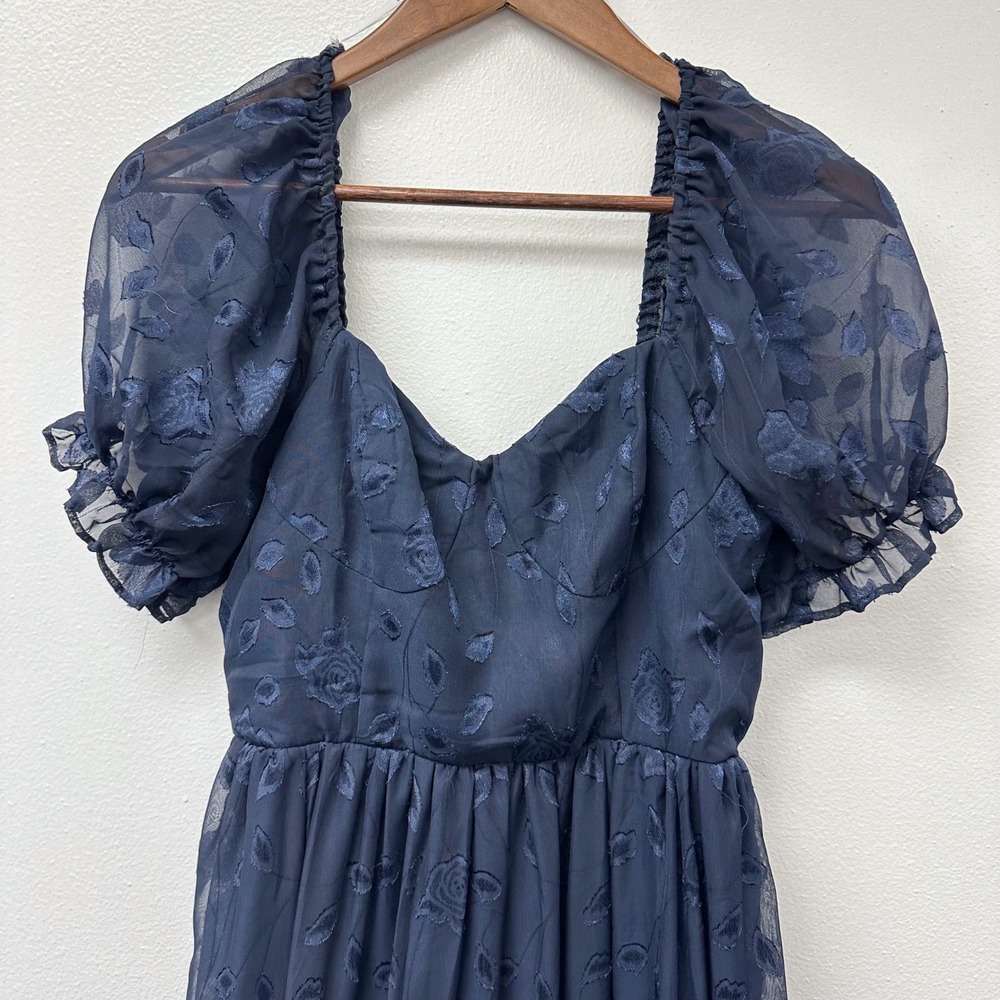 Lulus Puff Sleeve Sweetheart Midi Dress‎ Navy M - Picture 3 of 10